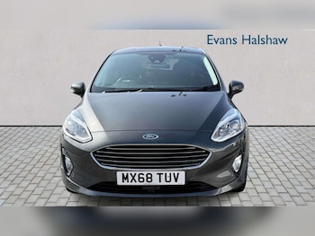 Used Ford Fiesta 2018 for sale - 79415392: Photo
