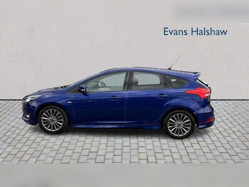 Used Ford Focus 2018 for sale - 78494808: Photo