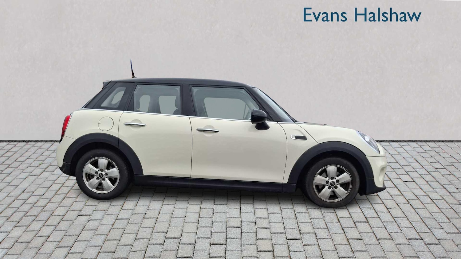 Used MINI Hatch 2018 for sale - 77540644: Photo 3