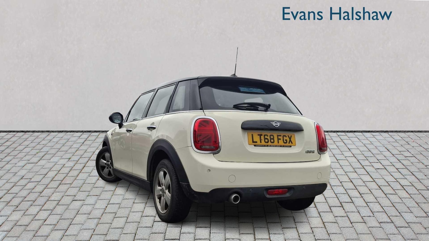 Used MINI Hatch 2018 for sale - 77540644: Photo 4