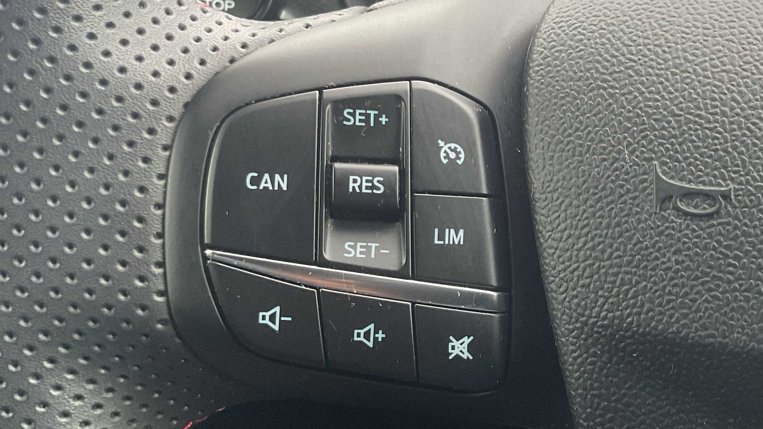 Used Ford Puma 2023 for sale - 76475990: Photo 20