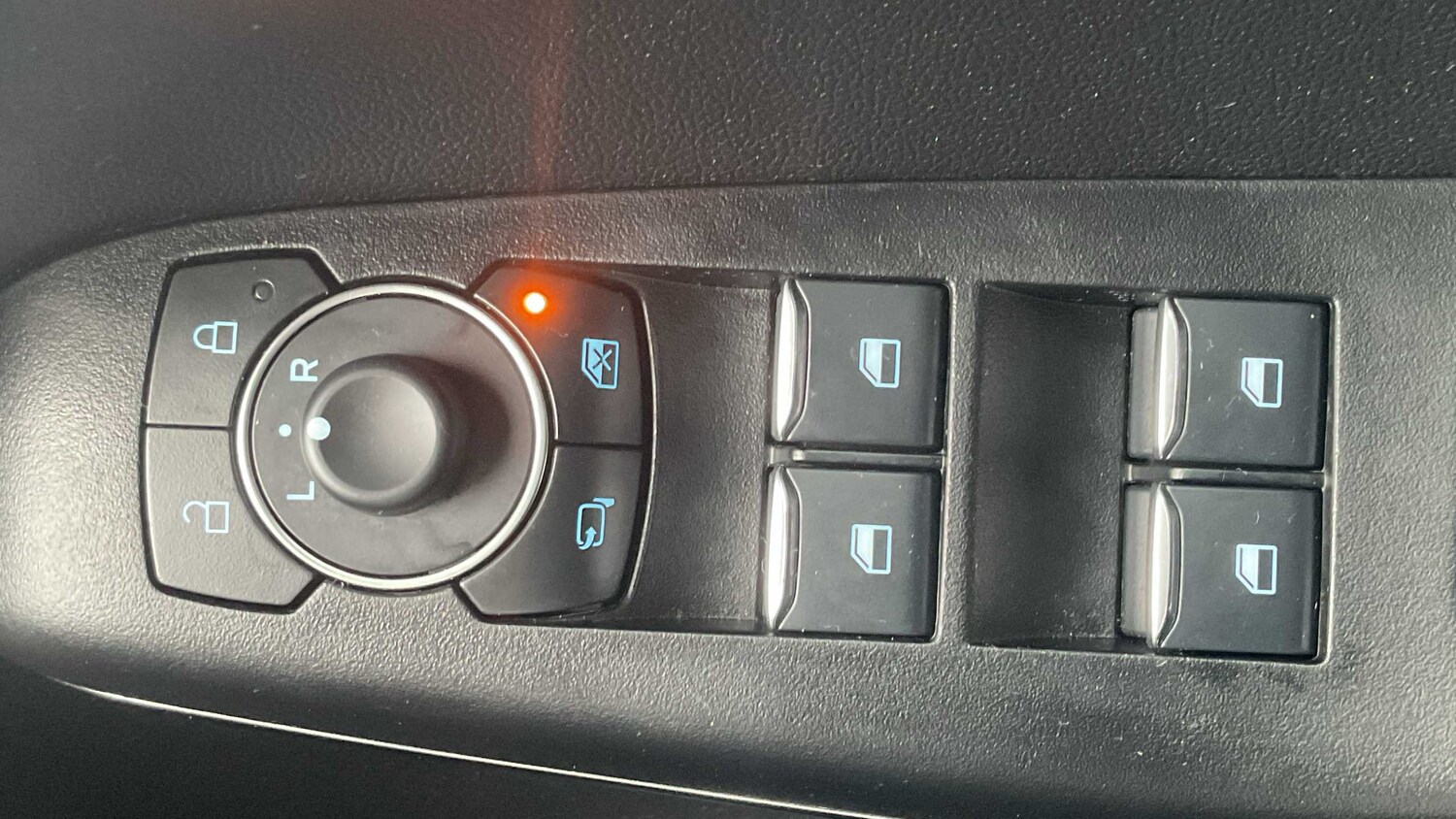 Used Ford Puma 2023 for sale - 76475990: Photo 24