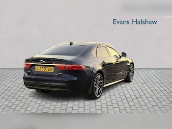 Used Jaguar XF 2017 for sale - 76624465: Photo