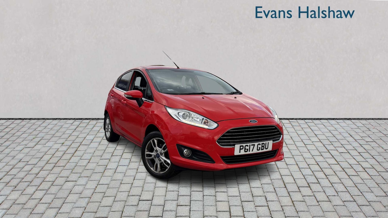 Used Ford Fiesta 2017 for sale - 76575980: Photo 1