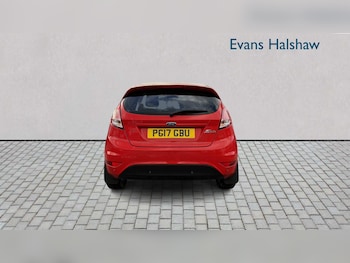 Used Ford Fiesta 2017 for sale - 76575980: Photo