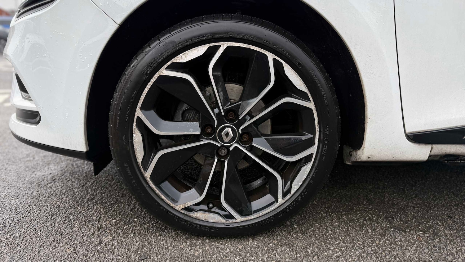 Used Renault Clio 2018 for sale - 77698714: Photo 5