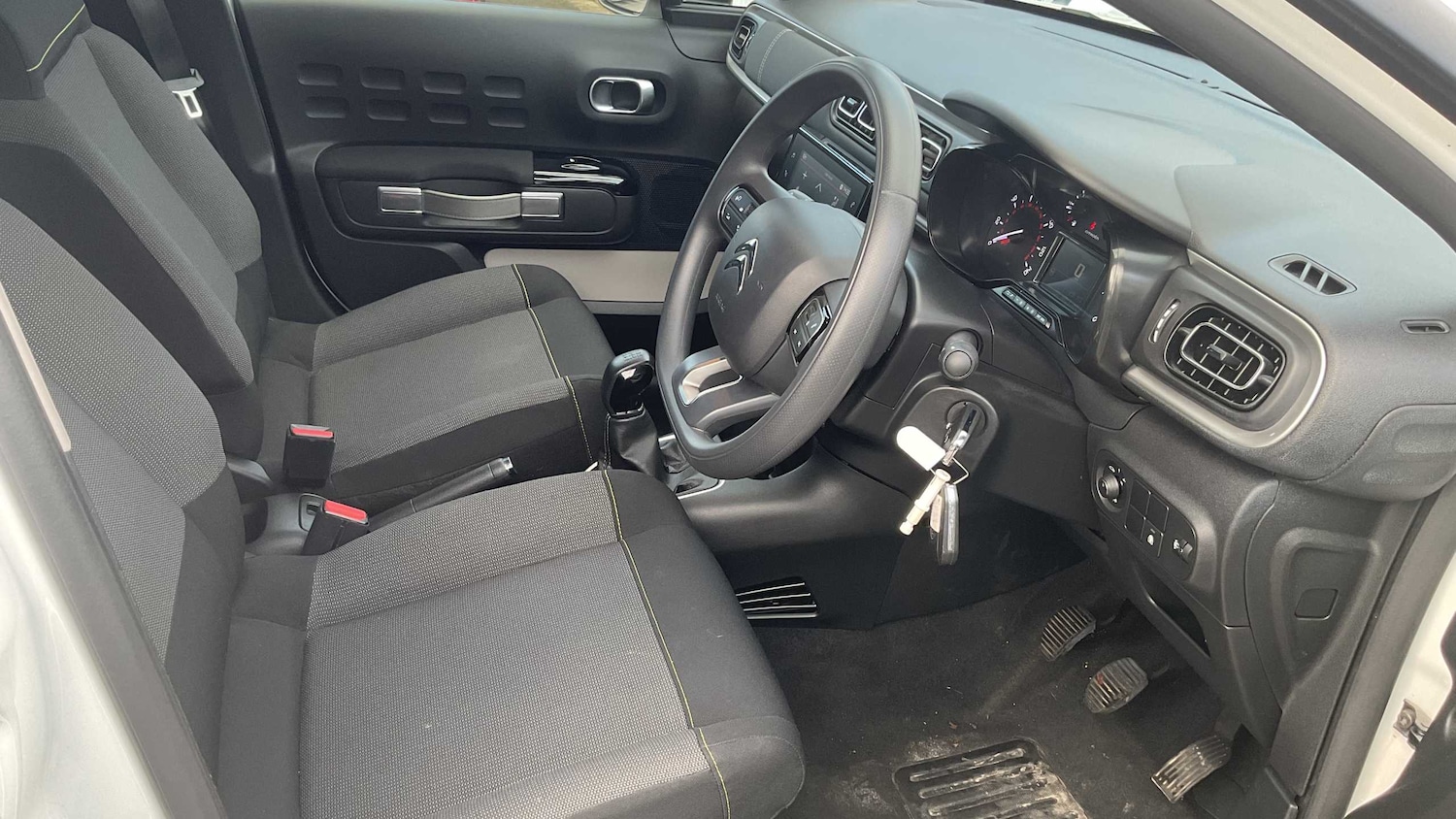 Used Citroen C3 2022 for sale - 76875872: Photo 3