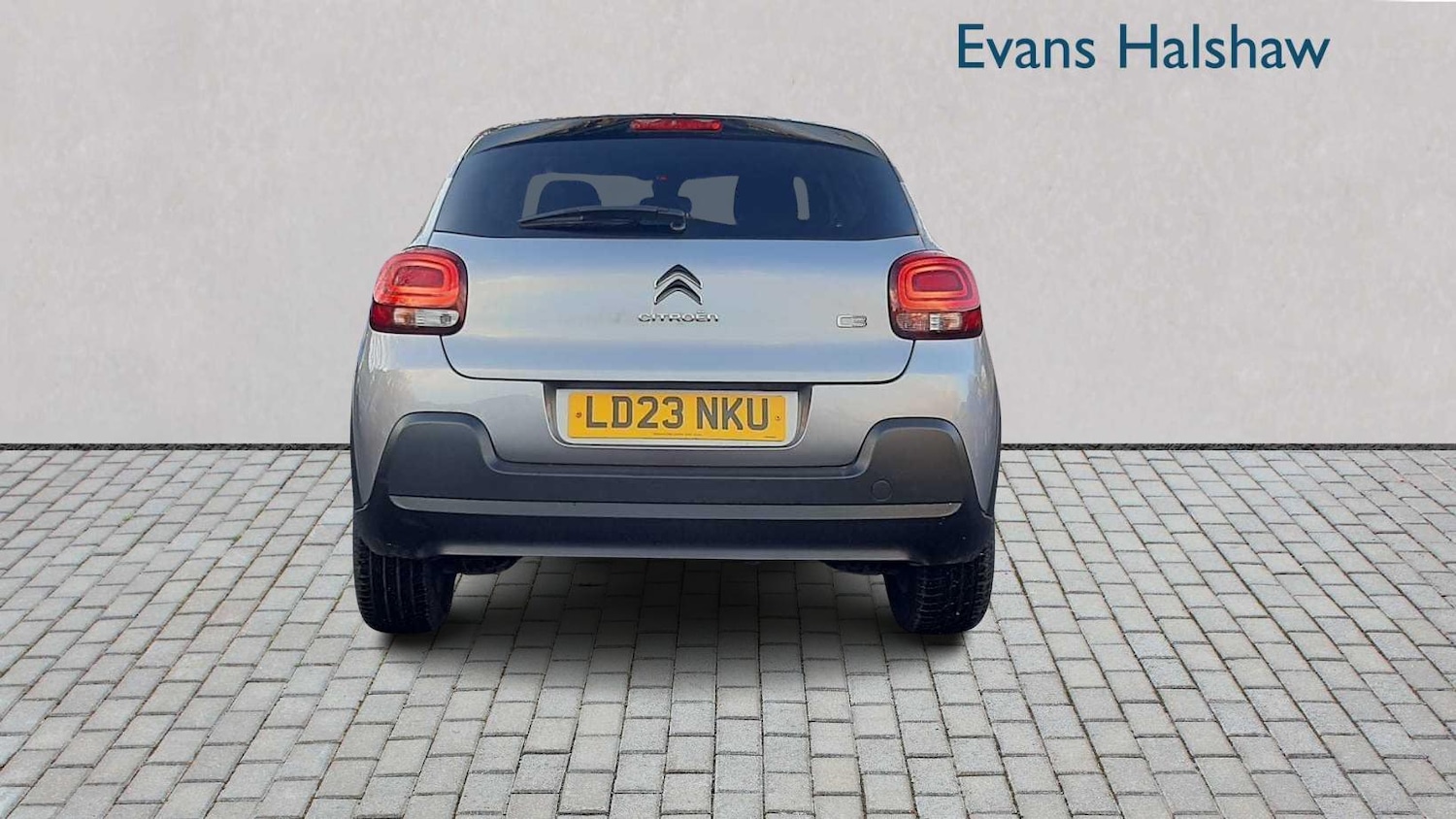 Used Citroen C3 2023 for sale - 76704979: Photo 2