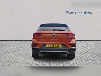 Used Volkswagen T-Roc 2021 for sale - 79878655: Photo