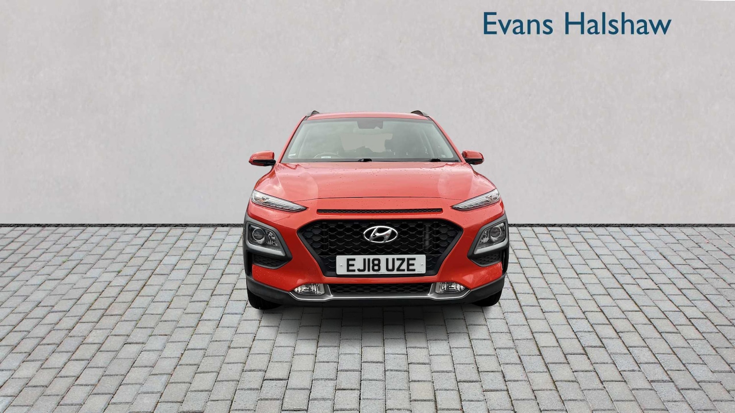 Used Hyundai KONA 2018 for sale - 76460334: Photo 2