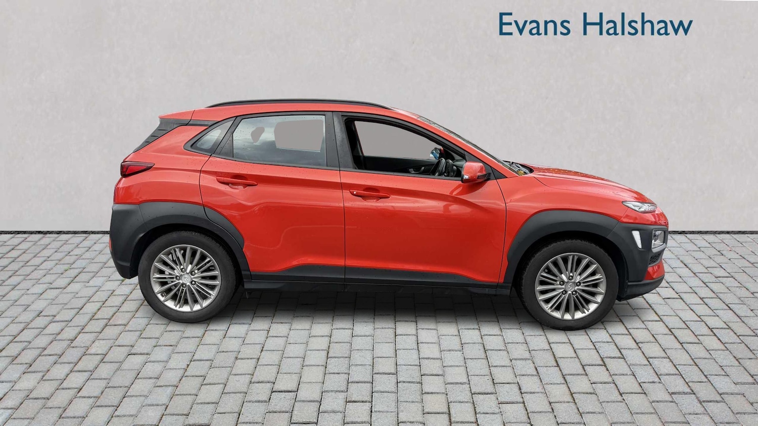 Used Hyundai KONA 2018 for sale - 76460334: Photo 3