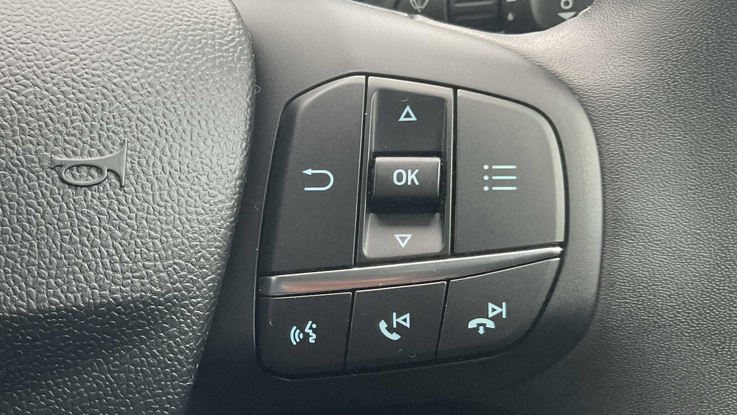 Used Ford Puma 2023 for sale - 76636703: Photo 24