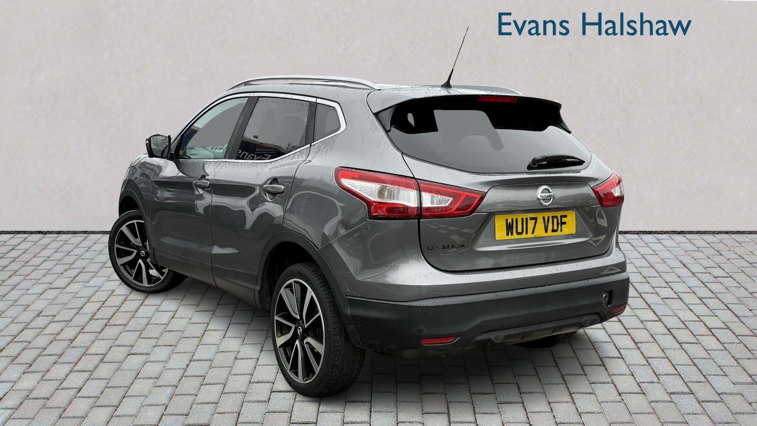 Used Nissan Qashqai 2017 for sale - 78090151: Photo 2