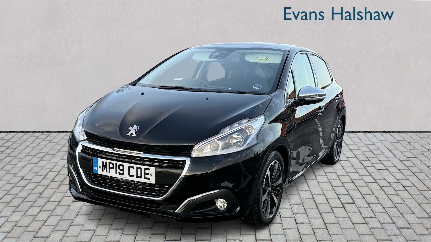 Used Peugeot 208 2019 for sale - 76789455: Photo 3