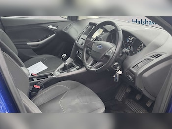 Used Ford Focus 2017 for sale - 77698929: Photo