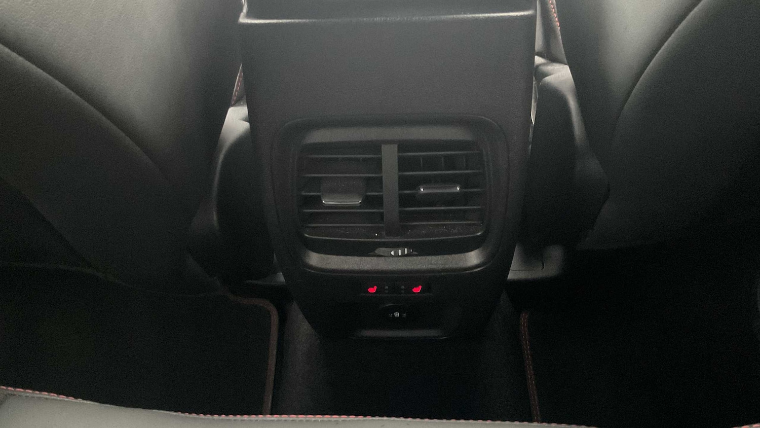 Used Ford Kuga 2024 for sale - 76564354: Photo 17