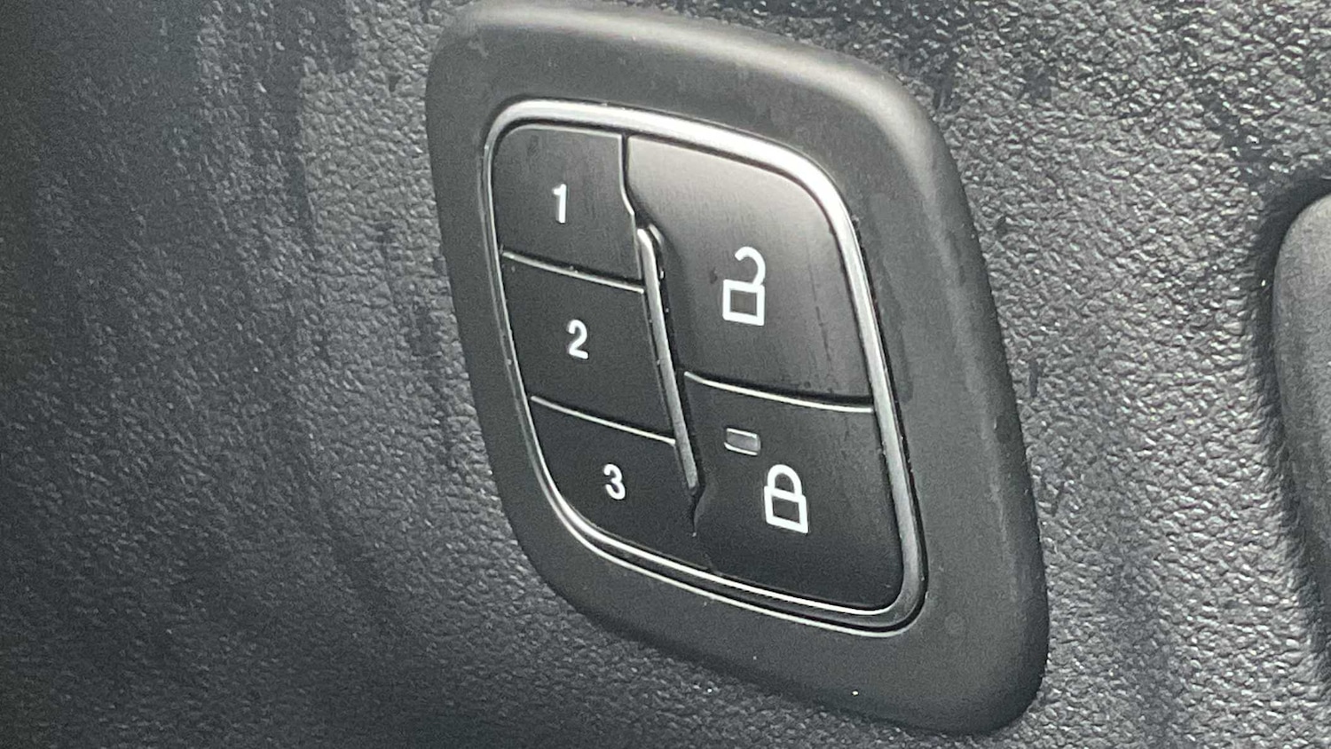 Used Ford Kuga 2024 for sale - 76564354: Photo 31