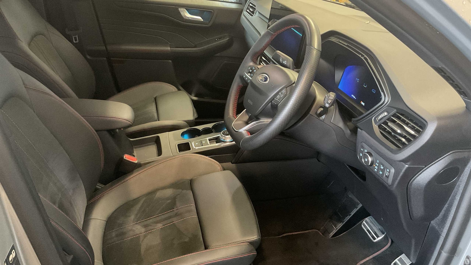 Used Ford Kuga 2024 for sale - 76564354: Photo 7