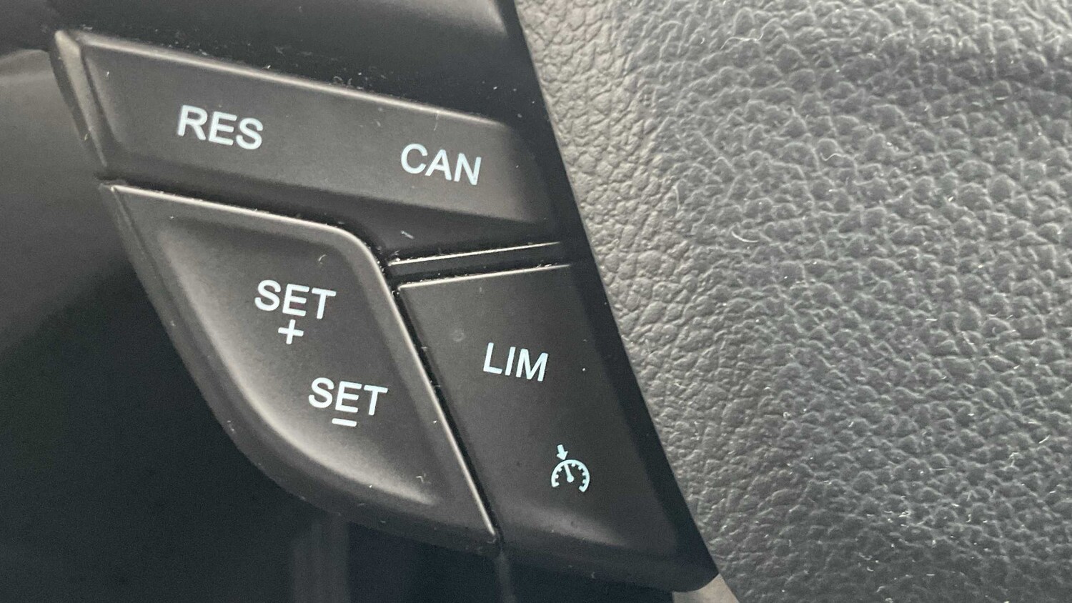 Used Ford Kuga 2019 for sale - 76045163: Photo 28