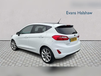 Used Ford Fiesta 2018 for sale - 76192042: Photo 2