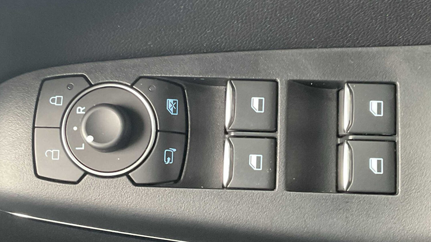 Used Ford Puma 2022 for sale - 76063327: Photo 33