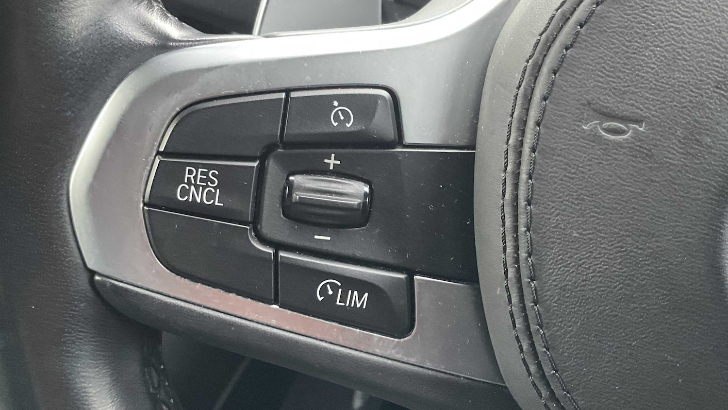 Used BMW X4 2019 for sale - 77123332: Photo 19