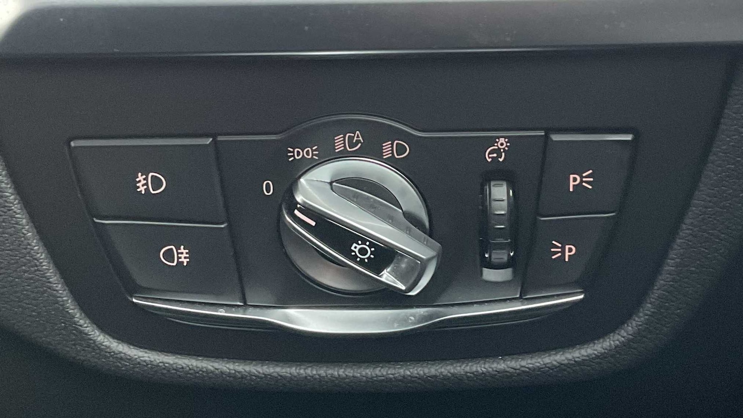 Used BMW X4 2019 for sale - 77123332: Photo 22