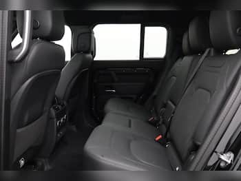 Used Land Rover Defender 2025 for sale - 79735232: Photo