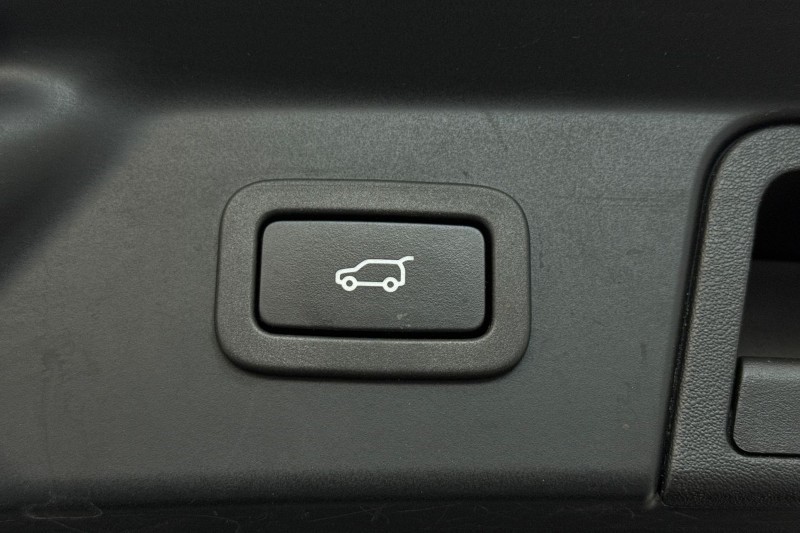 Used Land Rover Range Rover Velar 2022 for sale - 77220411: Photo 35