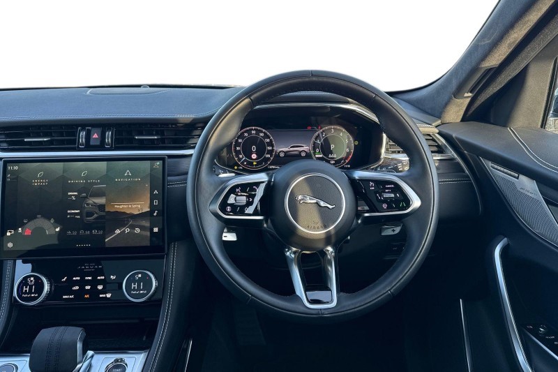 Used Jaguar F-Pace 2024 for sale - 77148028: Photo 15