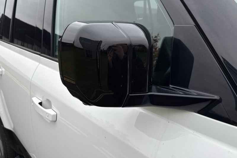 Used Land Rover Defender 2022 for sale - 76984312: Photo 37