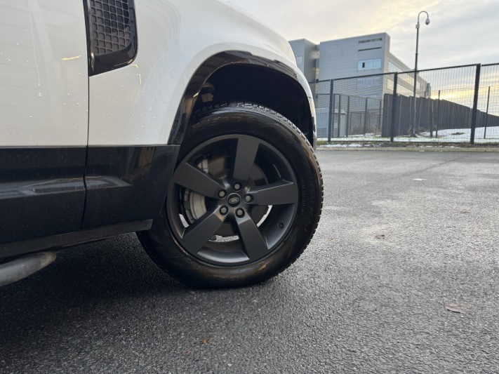 Used Land Rover Defender 2022 for sale - 76984312: Photo 41