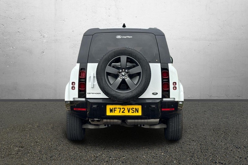 Used Land Rover Defender 2022 for sale - 76984312: Photo 6