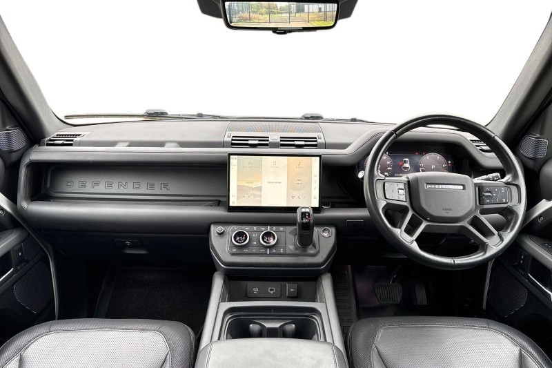 Used Land Rover Defender 2022 for sale - 76984312: Photo 8