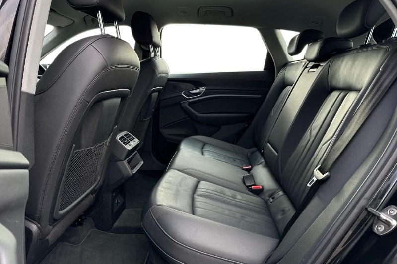 Used Audi e-tron 2021 for sale - 77819317: Photo 4