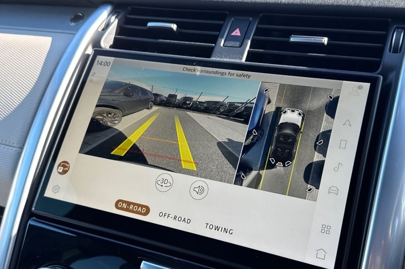 Used Land Rover Discovery 2024 for sale - 77918133: Photo 12