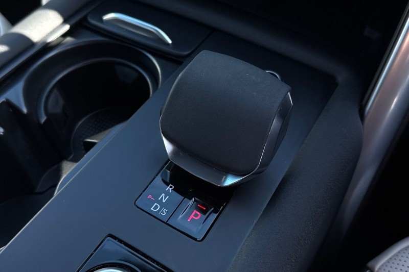 Used Land Rover Discovery 2024 for sale - 77918133: Photo 13