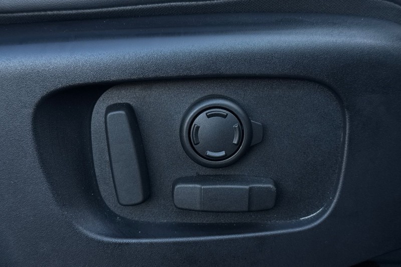 Used Land Rover Discovery 2024 for sale - 77918133: Photo 24