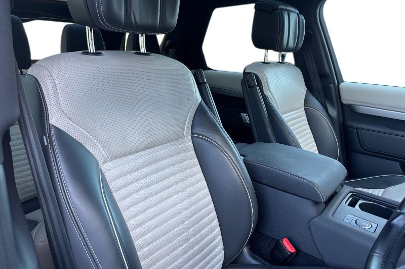 Used Land Rover Discovery 2024 for sale - 77918133: Photo 26