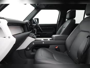 Used Land Rover Defender 2025 for sale - 79811570: Photo