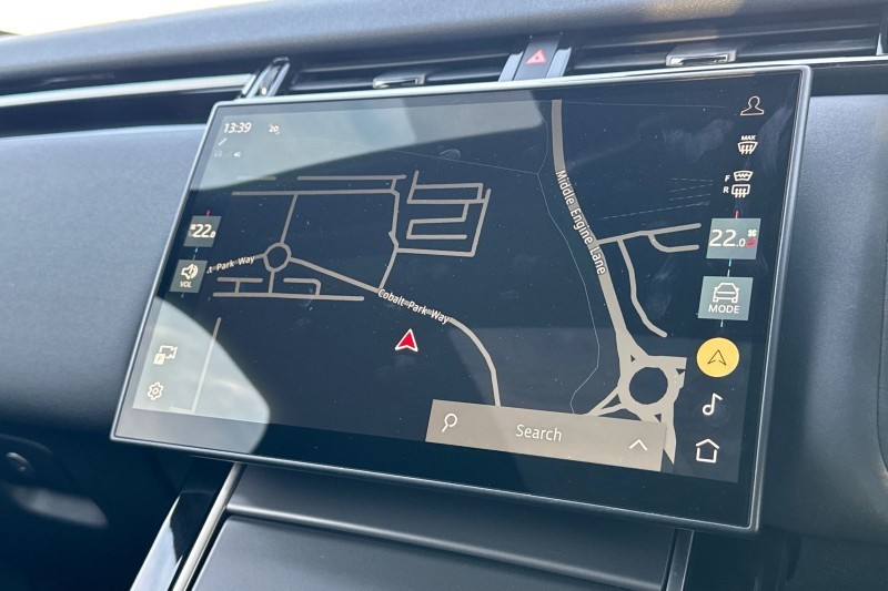 Used Land Rover Range Rover Velar 2024 for sale - 76984352: Photo 11