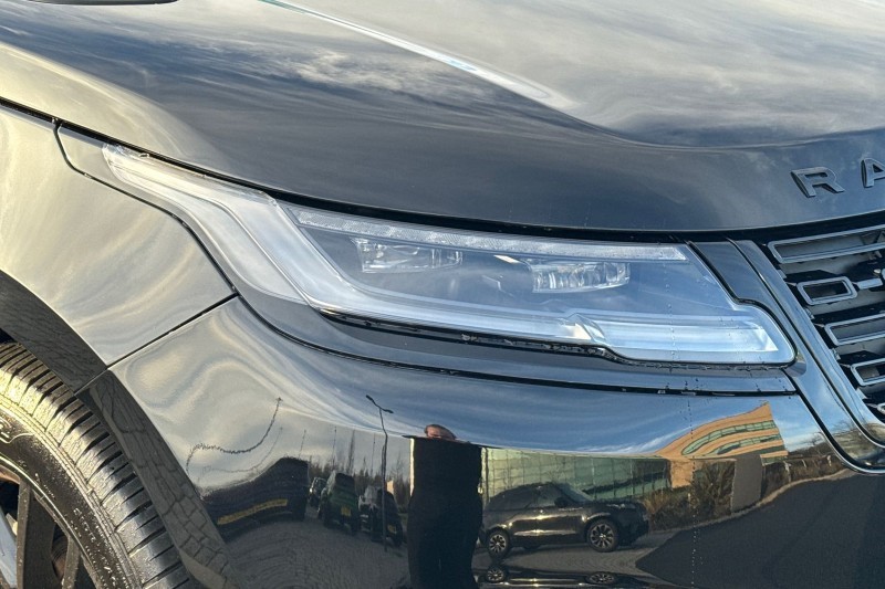 Used Land Rover Range Rover Velar 2024 for sale - 76984352: Photo 17