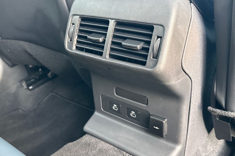 Used Land Rover Range Rover Velar 2024 for sale - 76984352: Photo 18