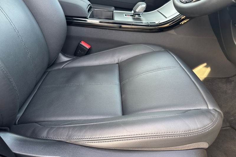 Used Land Rover Range Rover Velar 2024 for sale - 76984352: Photo 25