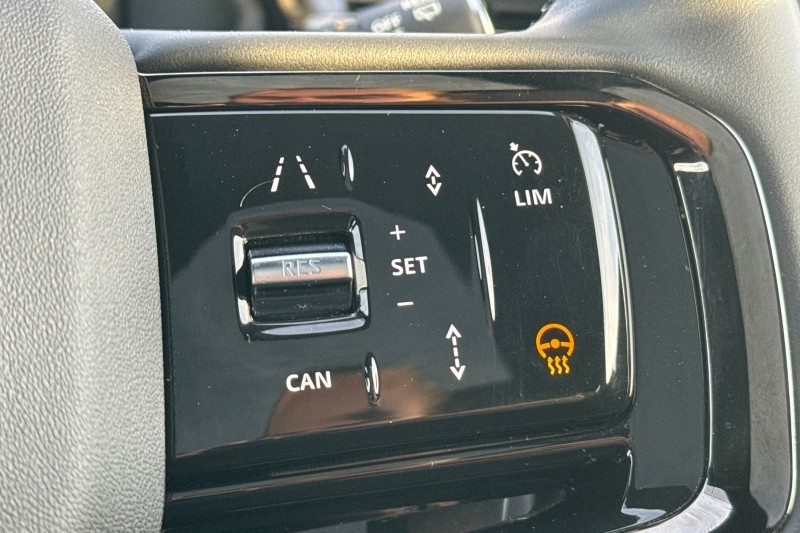 Used Land Rover Range Rover Velar 2024 for sale - 76984352: Photo 29