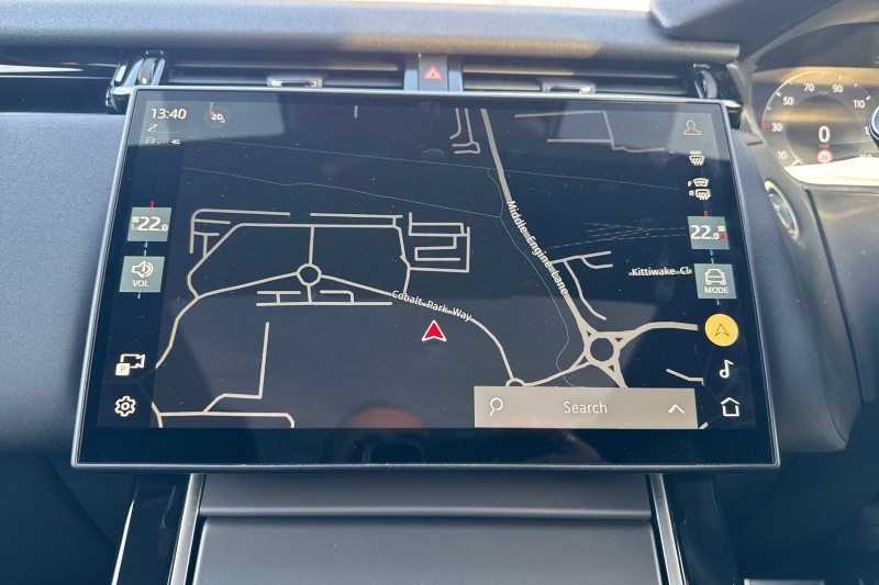 Used Land Rover Range Rover Velar 2024 for sale - 76984352: Photo 31