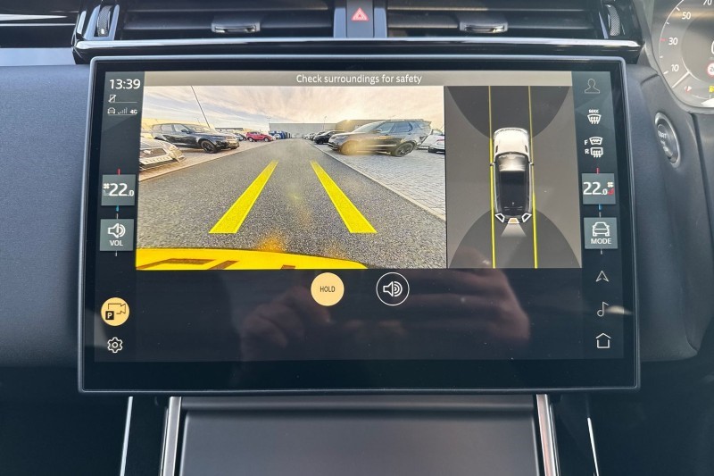 Used Land Rover Range Rover Velar 2024 for sale - 76984352: Photo 32