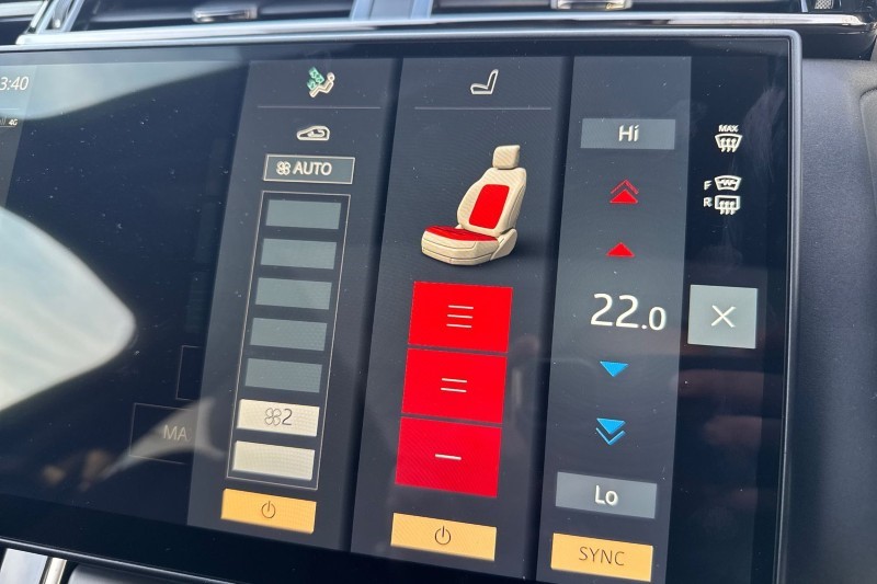 Used Land Rover Range Rover Velar 2024 for sale - 76984352: Photo 36