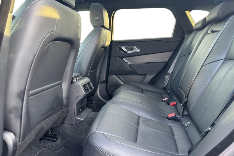Used Land Rover Range Rover Velar 2024 for sale - 76984352: Photo 4