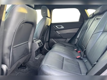 Used Land Rover Range Rover Velar 2024 for sale - 76984352: Photo